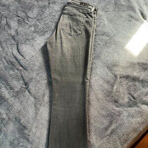 AG Mari Jeans in Gray. Size 27R.